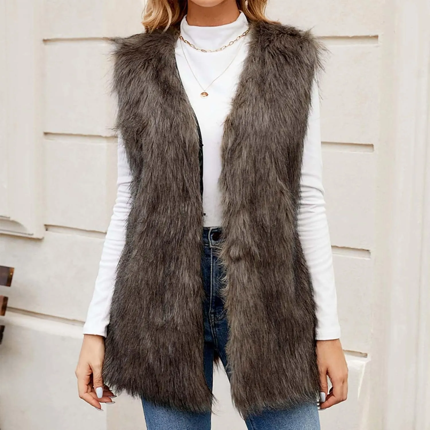 DDAPJ pyju Faux Fur Vest Jacket for Women Sleeveless Open Front Winter Warm Waistcoat Fluffy Fuzzy Gilet Coat Outerwear